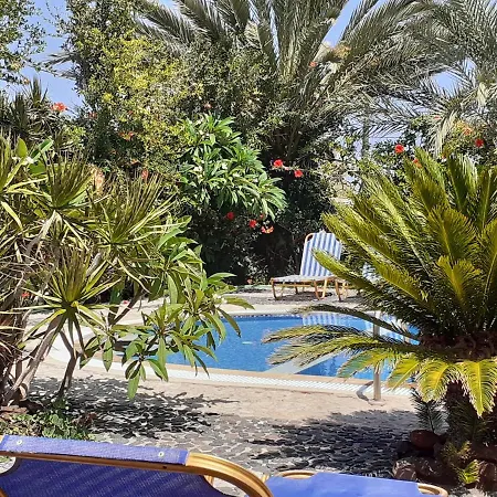 Sea Bliss * Karterados (Santorini)
