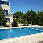 Sea Bliss * Karterados (Santorini)